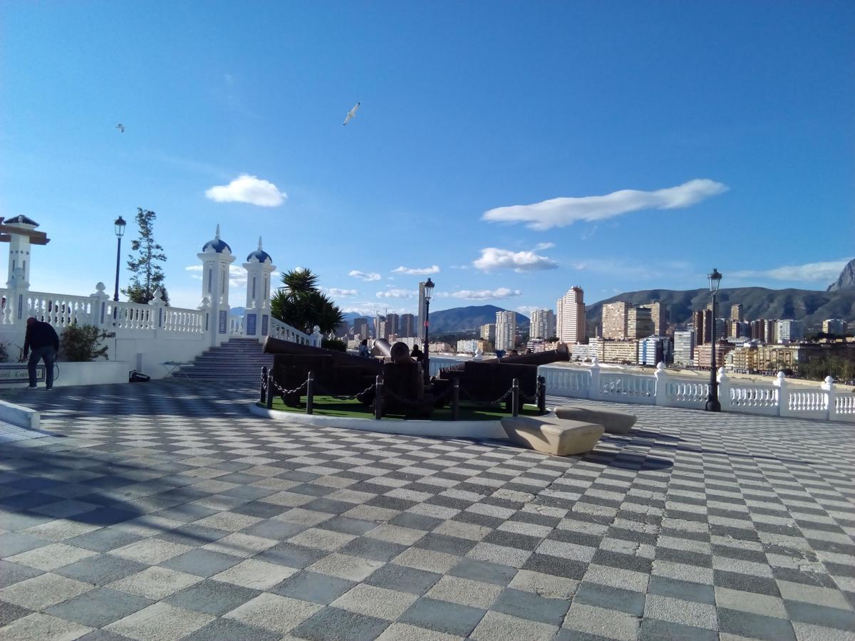 Mirador Lux Residence Benidorm Luaran gambar